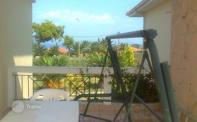 3-Bedroom House with Private Pool and Garden in Nea Potidaia, photo 3