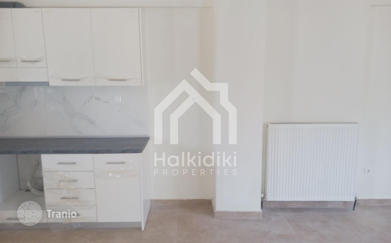 4-Bedroom House in Polygyros, Greece