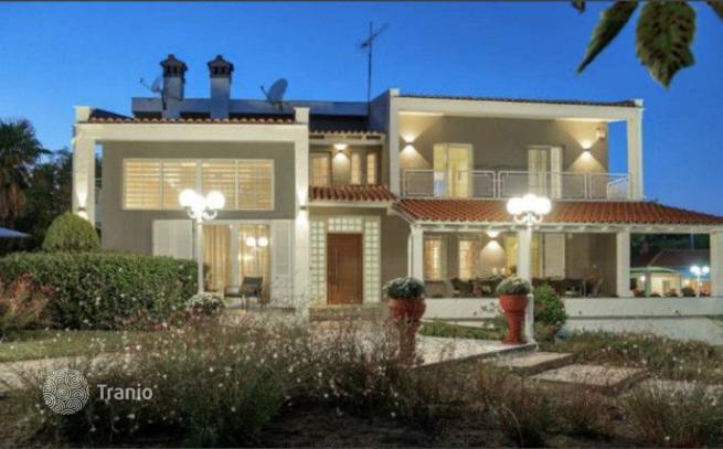 5-комнатная вилла 450 м² в Салониках, Греция