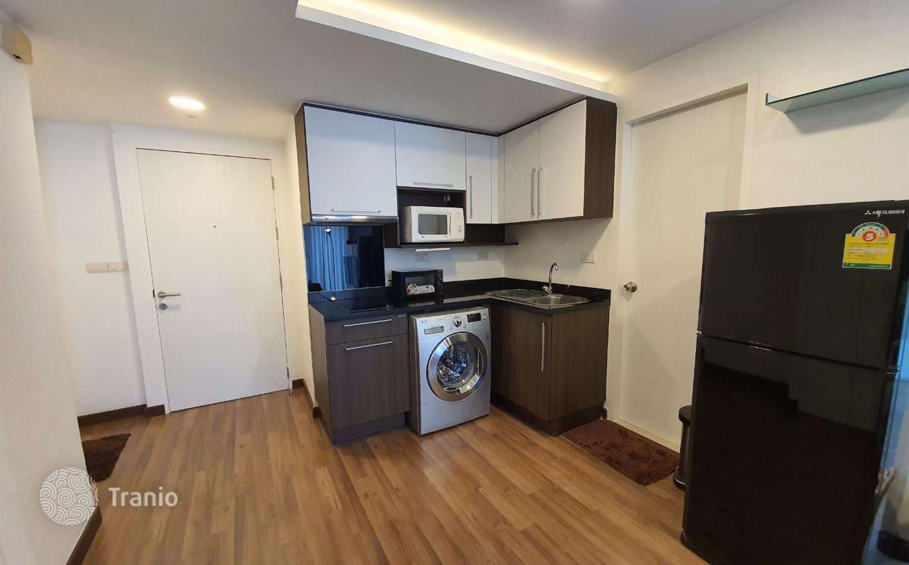 1-Bedroom Condo in Phaya Thai, Bangkok