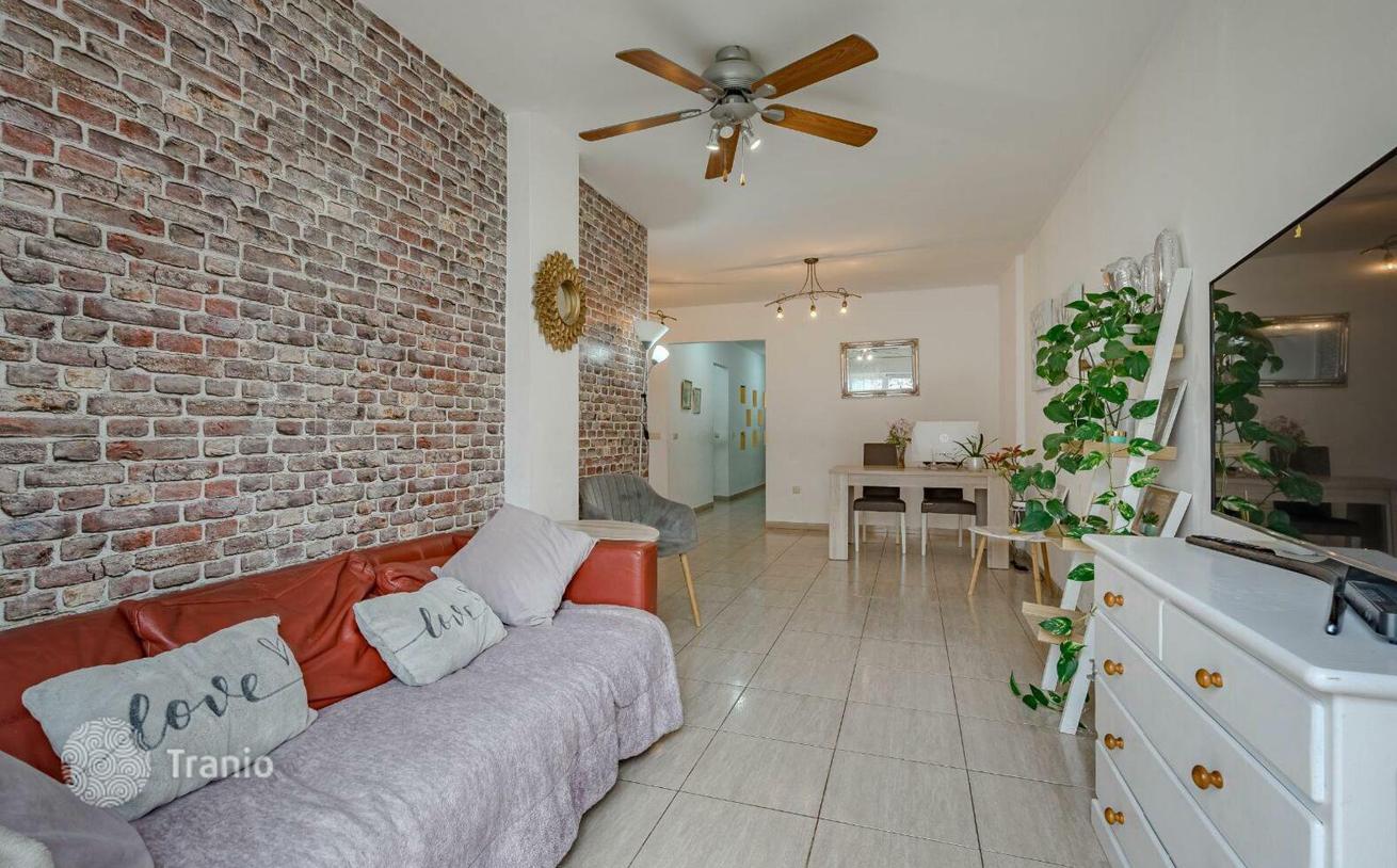 3-Bedroom Apartment with Sea View in Valle de San Lorenzo, Tenerife