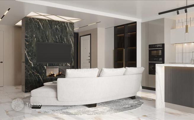 3-Bedroom Apartment with Balcony and Parking in Barcelona, photo 3