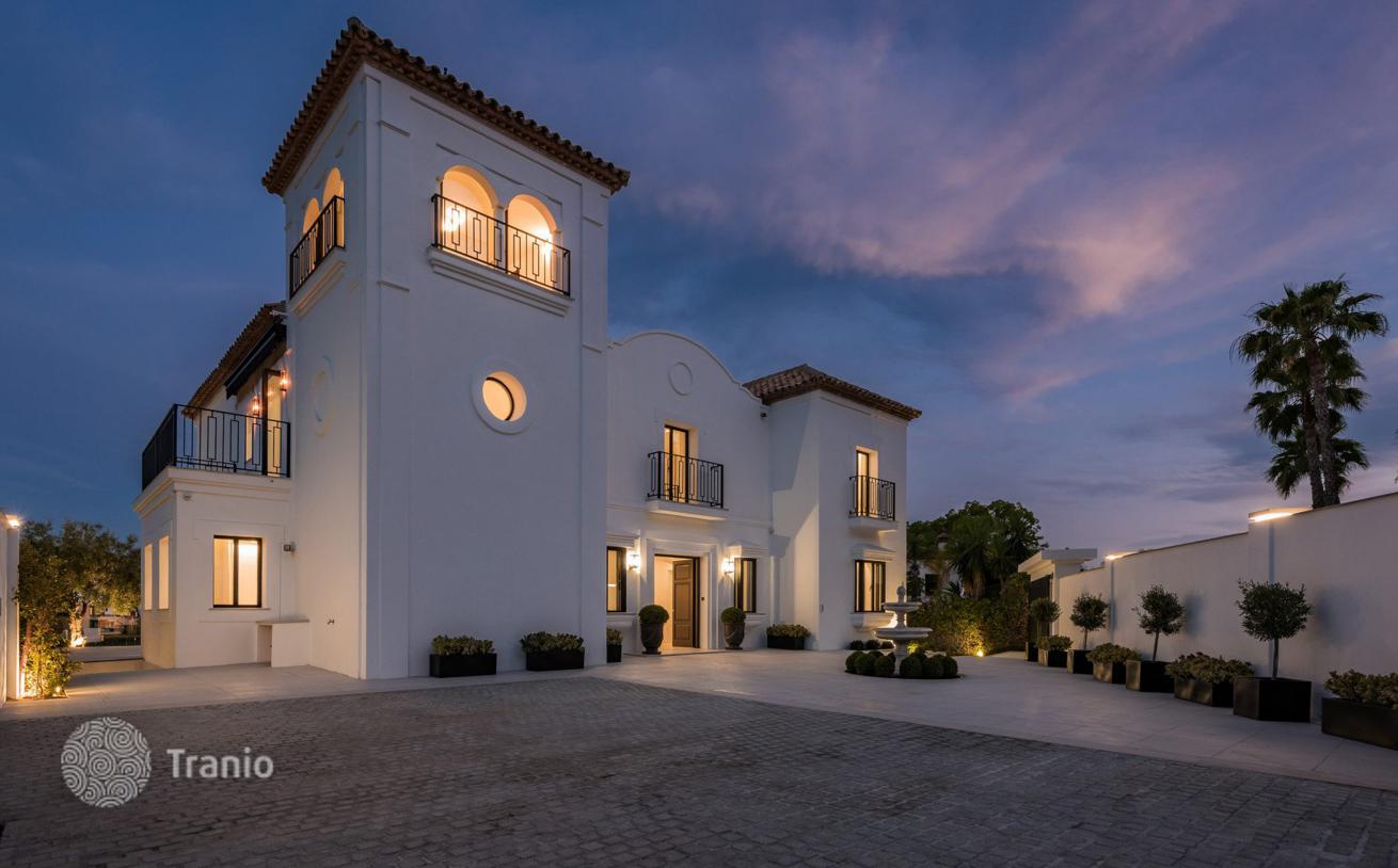 4-Bedroom Villa in Benahavís, Spain, photo 5