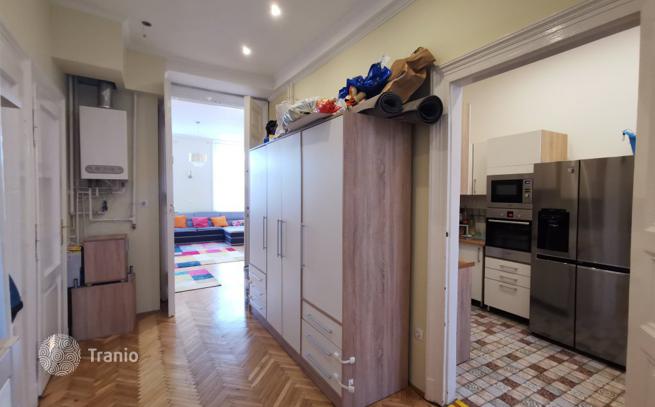 3-Bedroom Apartment in Budapest, Hungary, photo 2