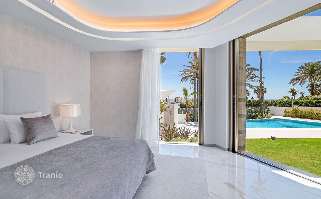 5-Bedroom Villa in Marbella, photo 4