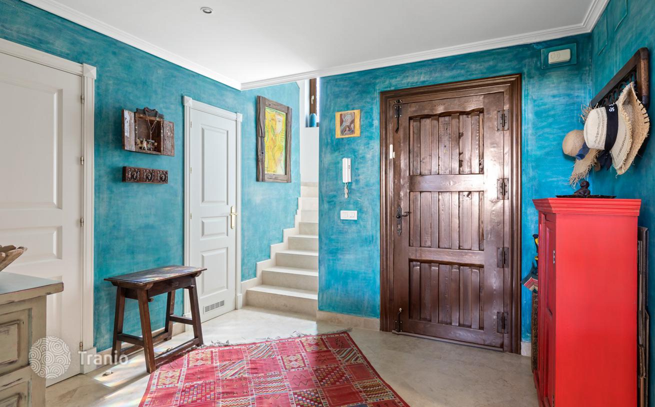 4-Bedroom Townhouse in New Golden Mile, Marbella, photo 5