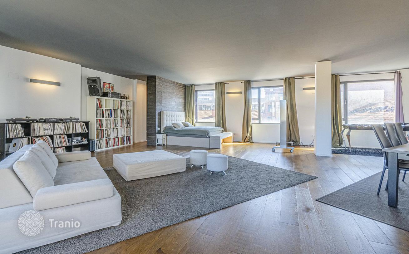 Studio Loft 125 m² in Poblenou, Barcelona, photo 3
