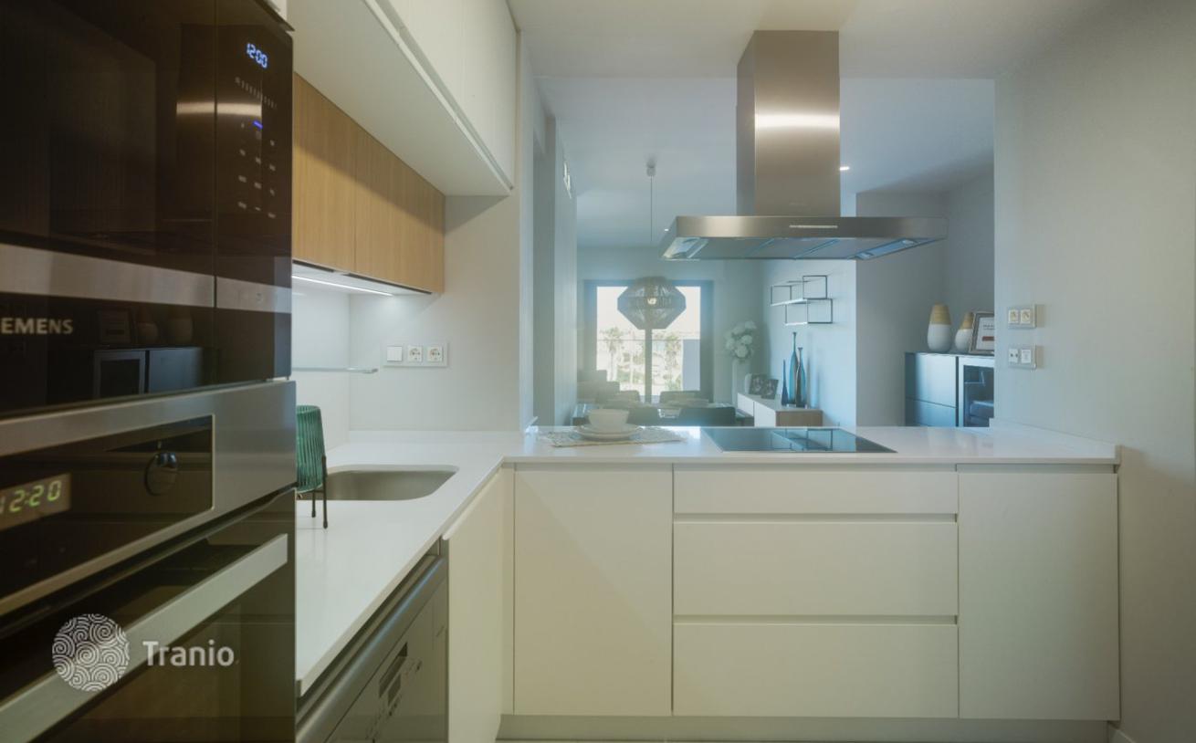 1-Bedroom Apartment with Garden in Deesa de Campoamor, photo 2