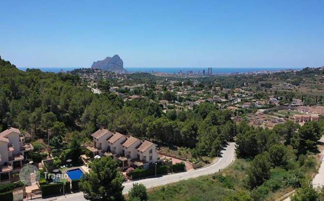 3-Level 4-Bedroom Villa with Sea View in Calpe, Alicante, photo 5