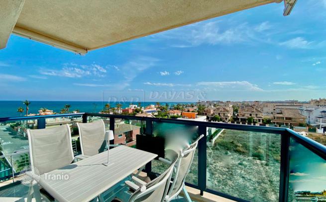 1-Bedroom Apartment in Torrevieja, photo 3