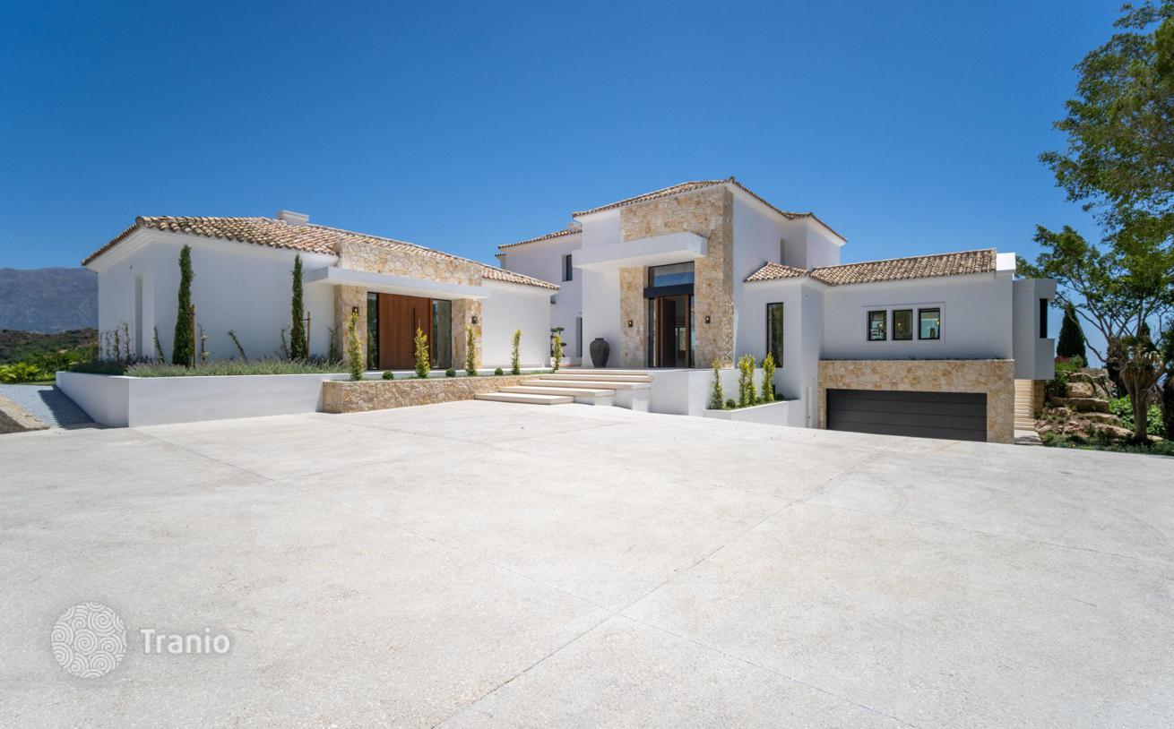 7-Bedroom Villa in Benahavis, Spain