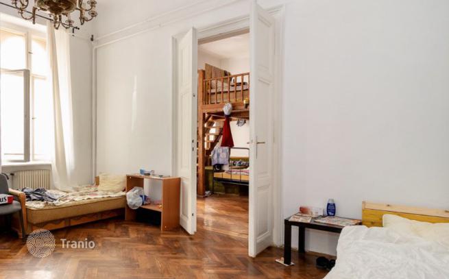 1-Bedroom Apartment in District VII, Budapest, photo 2