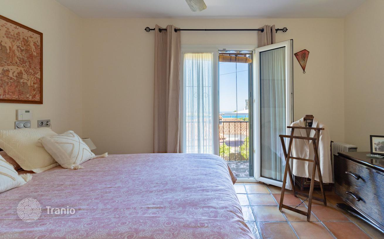 4-Bedroom Villa in Marbella, Spain, photo 3