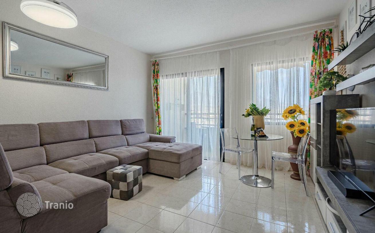 1-Bedroom Apartment with Sea View and Mount Teide View in Playa Paraiso, Tenerife