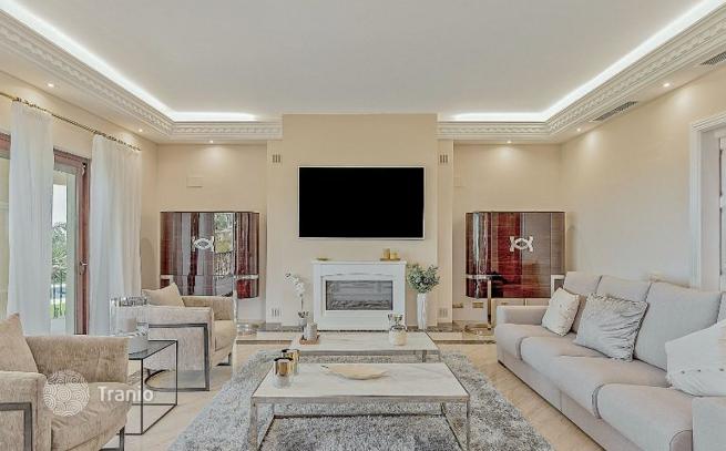 Renovated Villa with Furnishings in El Paraiso, Marbella, photo 3