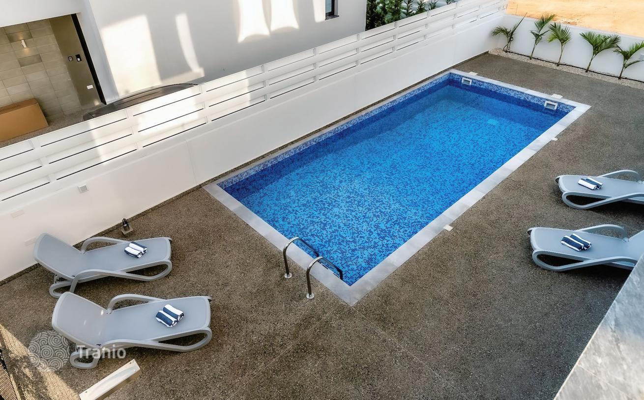 2-Bedroom Villa in Pernera, Cyprus, photo 2