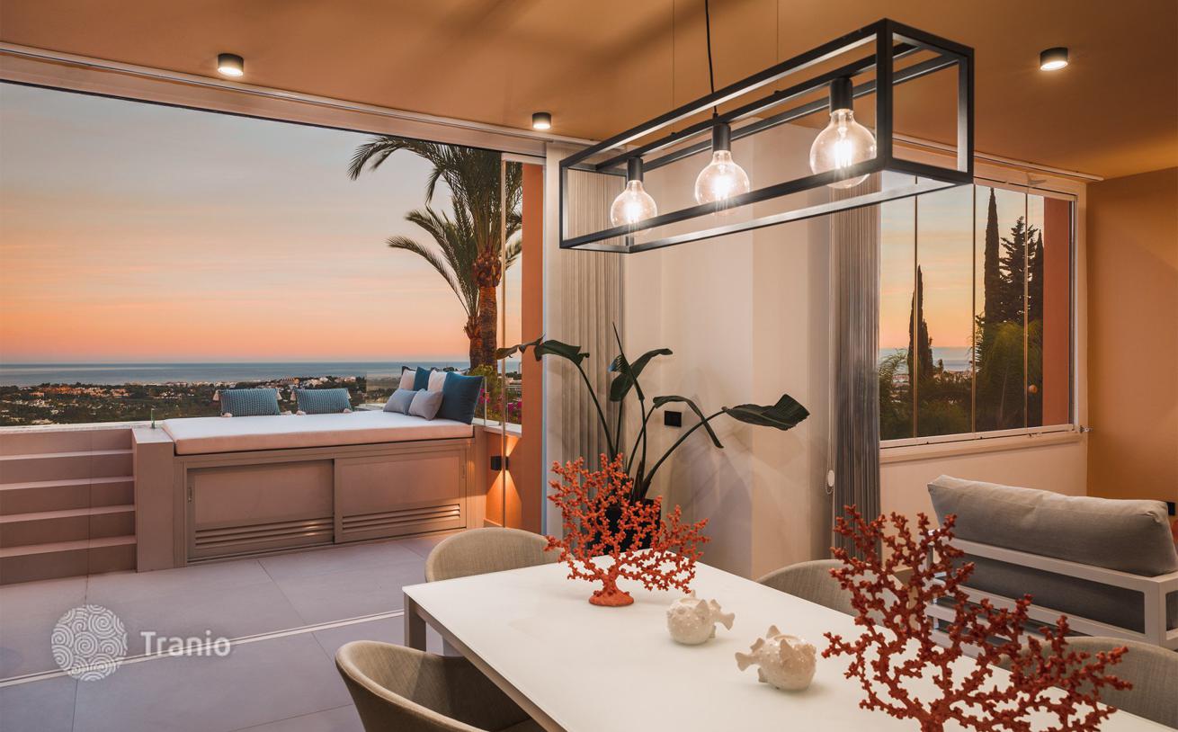 3-Bedroom Penthouse Duplex with Sea View in Nueva Andalucia, photo 4