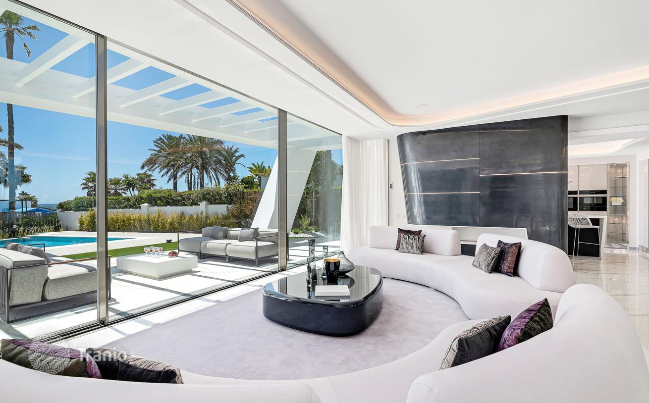 5-Bedroom Villa in Marbella, photo 3
