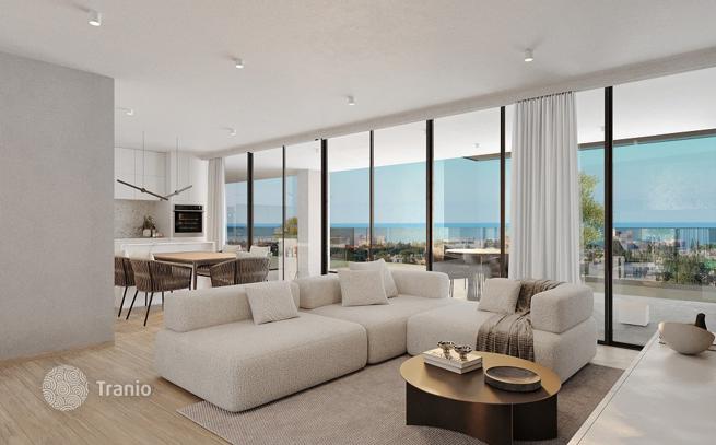 New Gated Apartments with Shared Pool in Paphos, Cyprus