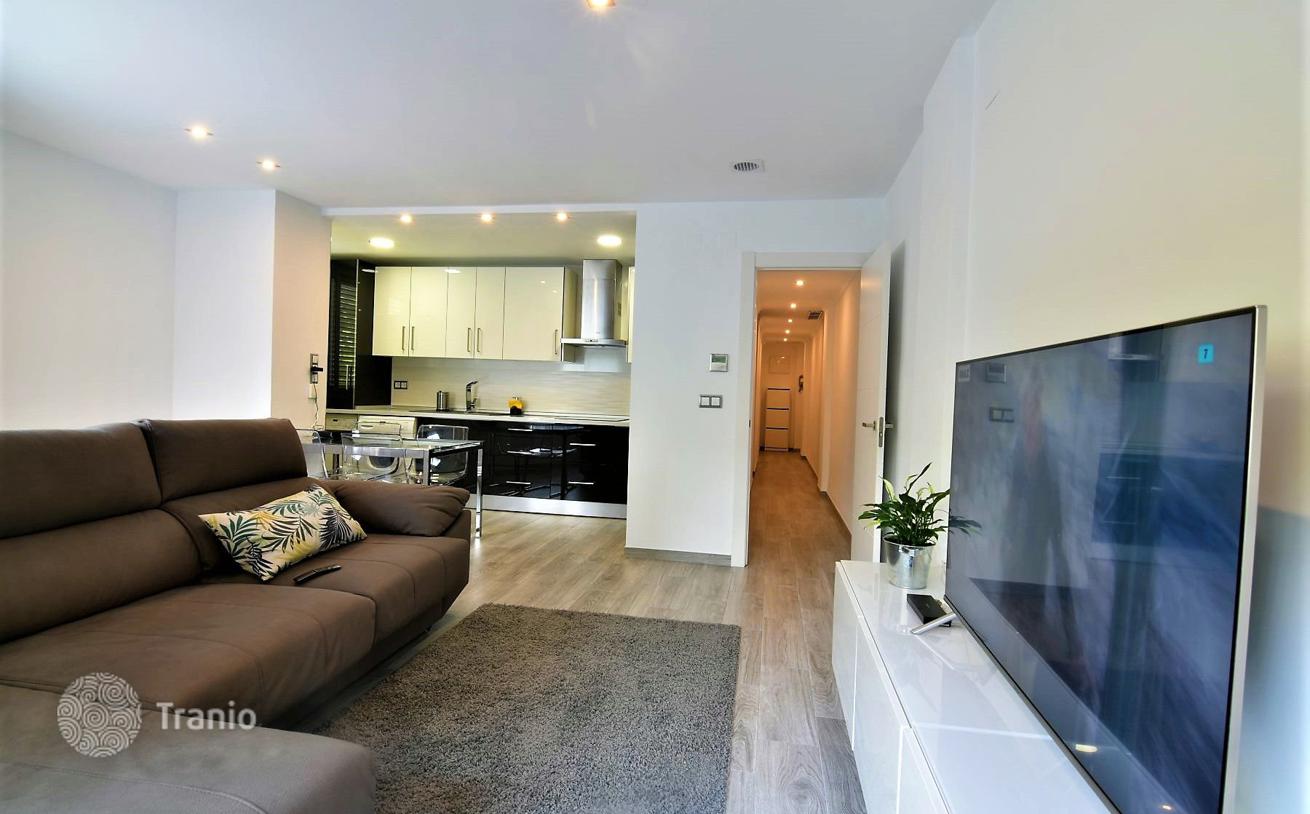 3-Bedroom Apartment 100 m from the Beach in Calpe, Alicante, photo 2