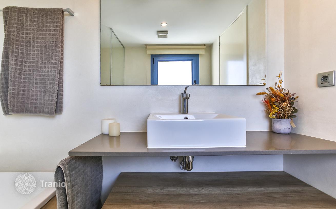 4-Bedroom Townhouse with Sea View in San Pere de Ribes, photo 3