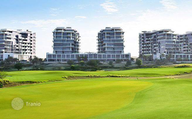 New Apartments with Golf Course in DAMAC Hills, Dubai