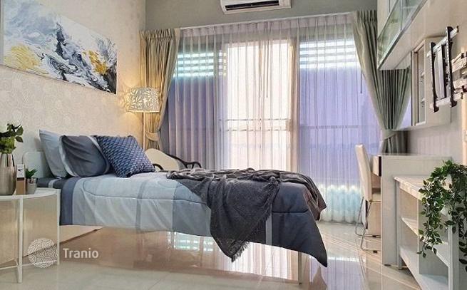 2-Bedroom Condo in Ratchathewi, Bangkok, photo 3