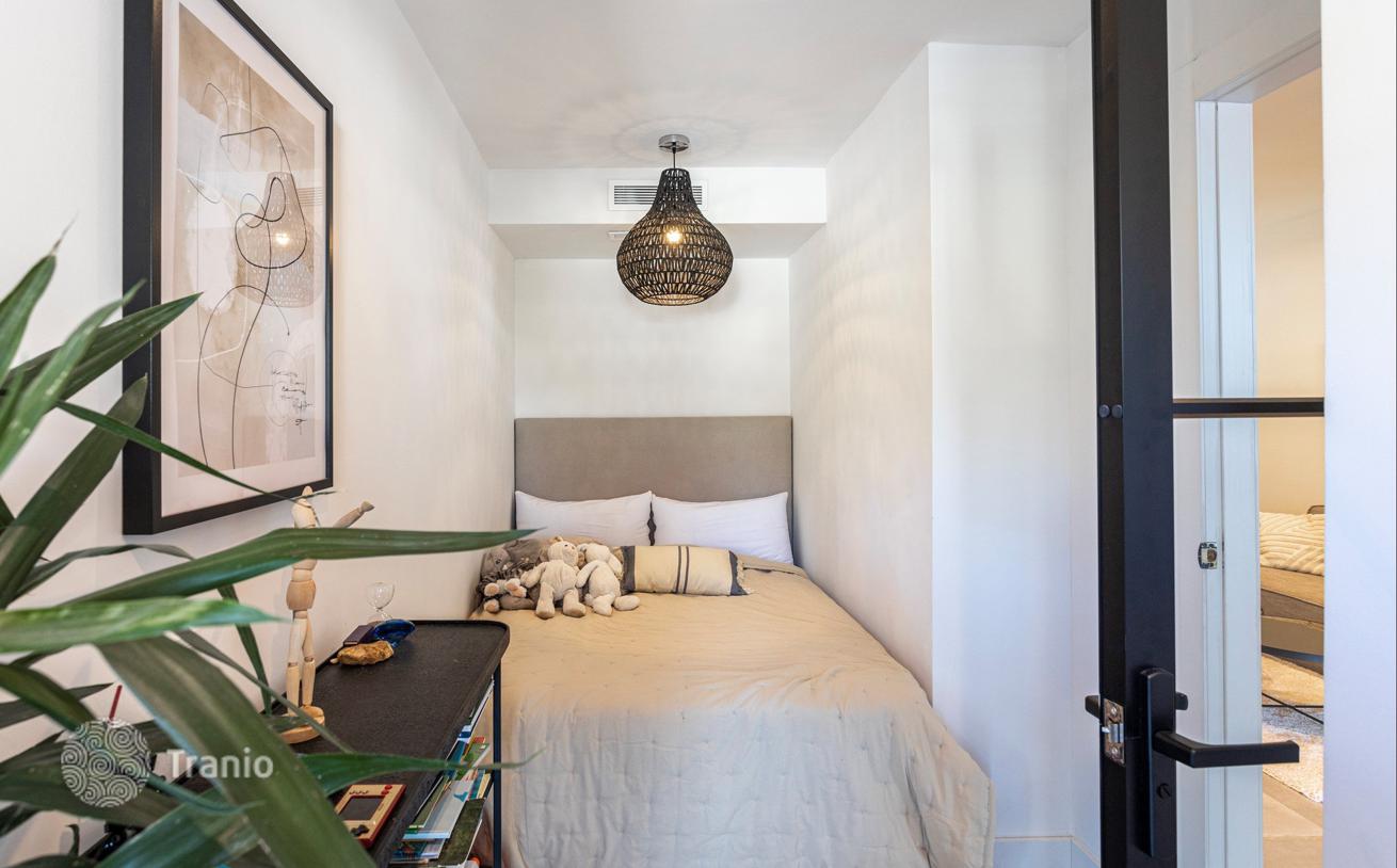 Renovated Apartment with Terrace in Sierra Blanca, Marbella, photo 4