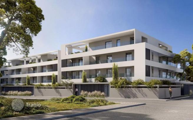 2-Bedroom Apartment with Bay View in Thermi, Thessaloniki, photo 3