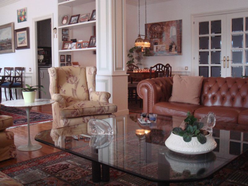 5-Bedroom Apartment in Barcelona