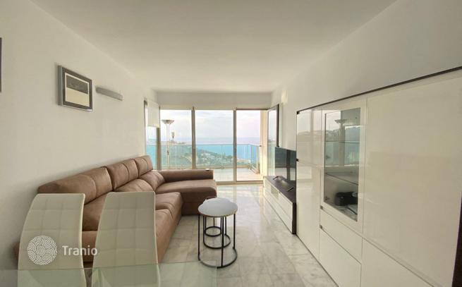 2-Bedroom Apartment with Sea and Mountain Views in Benidorm, photo 4
