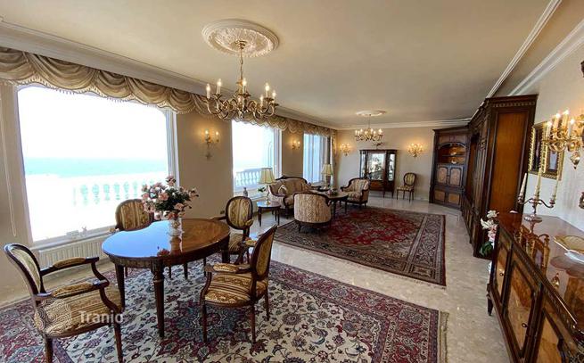 Luxury Beachfront Villa with Sea Views in Los Realejos, Tenerife, photo 5