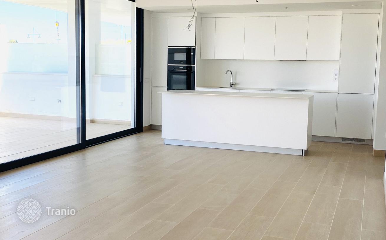2-Bedroom Apartment in Fuengirola, photo 2