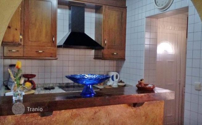 Furnished 3-Bedroom Villa in Torrevieja, Alicante, photo 2