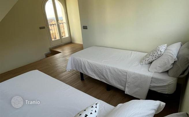 2-Bedroom Penthouse in Marbella, photo 5