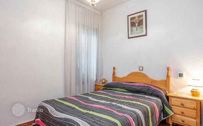 3-Bedroom Furnished Apartment in Torrevieja, photo 5