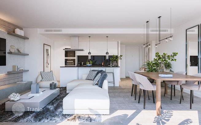 Penthouse with Sea View in Estepona, photo 3