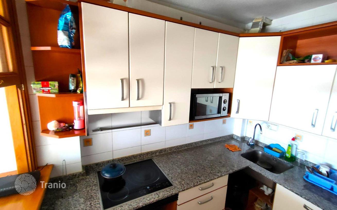2-Bedroom Apartment with Sea and Mountain View in Benidorm, photo 5