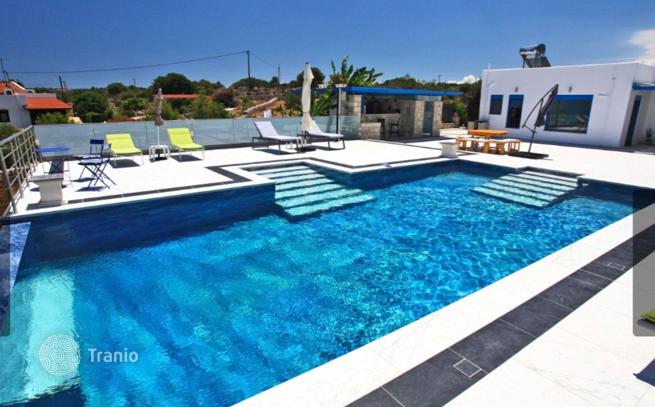 3-Bedroom Villa with Private Pool and Sea and Mountain Views in Chania, Crete