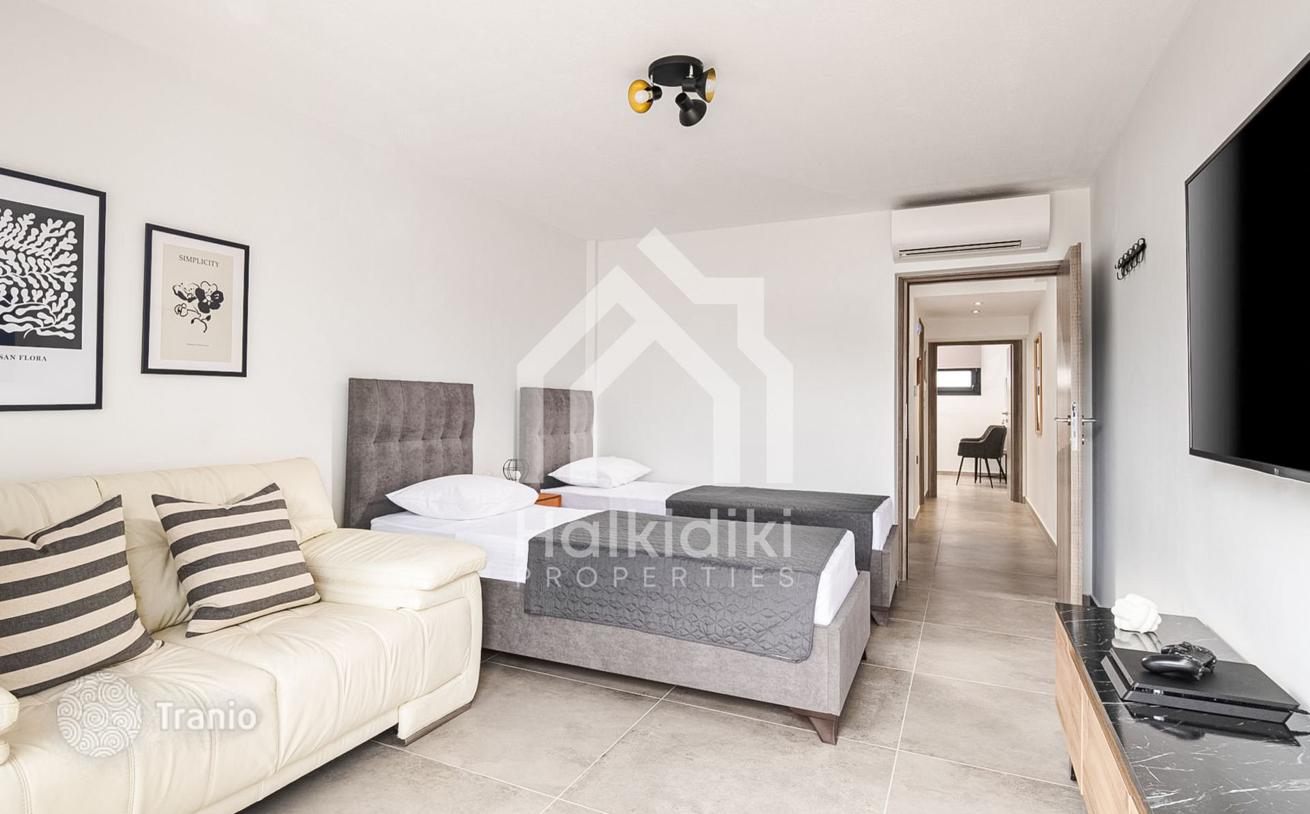 5-Bedroom Villa in Sitonia, Halkidiki, photo 2