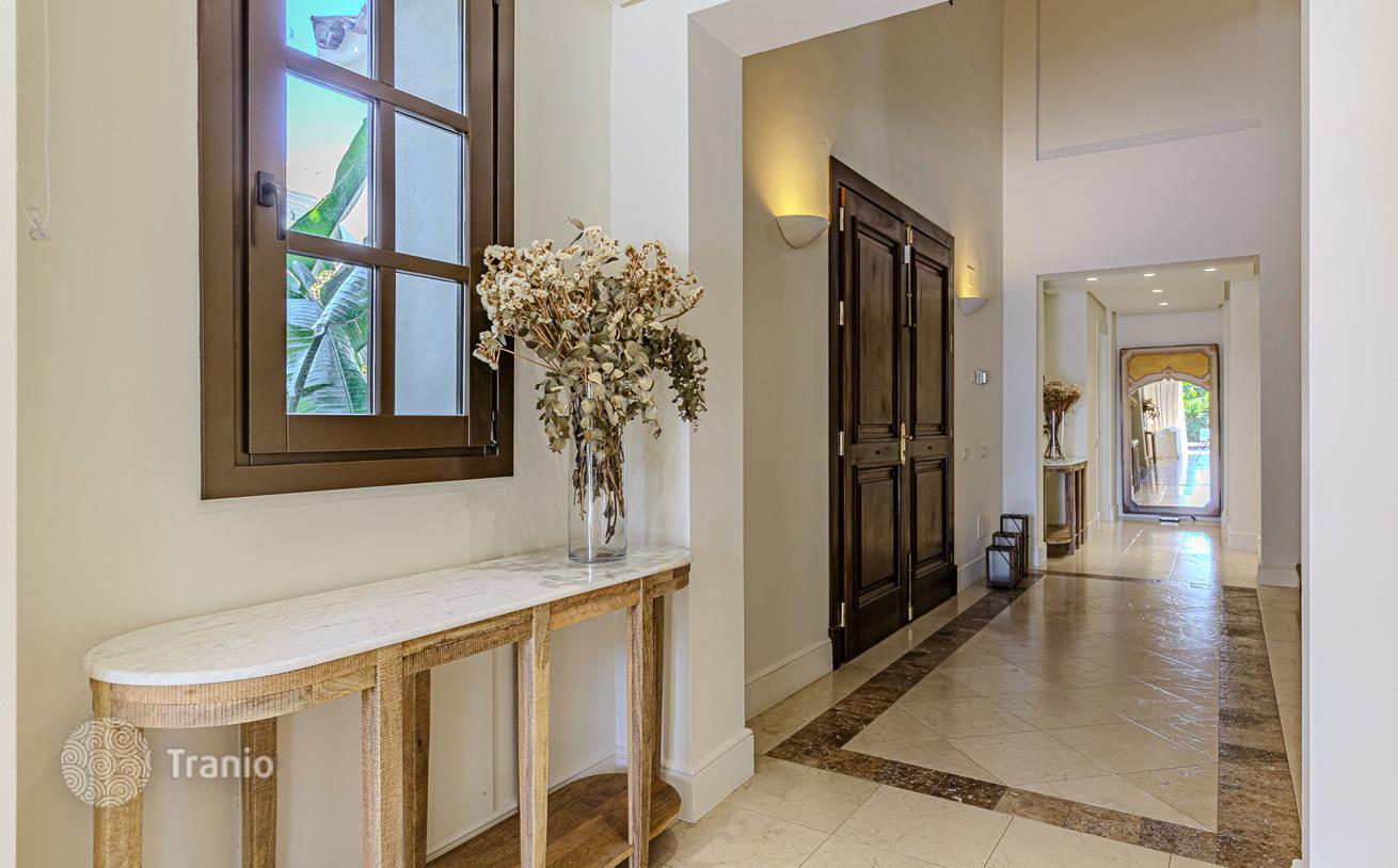 5-Bedroom Villa with Private Pool in Marbella