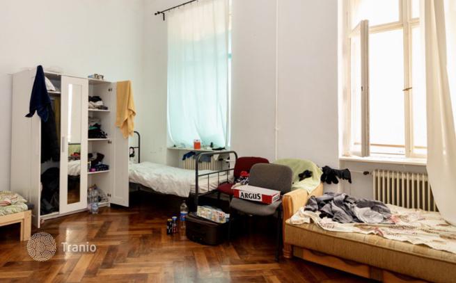 1-Bedroom Apartment in District VII, Budapest, photo 3