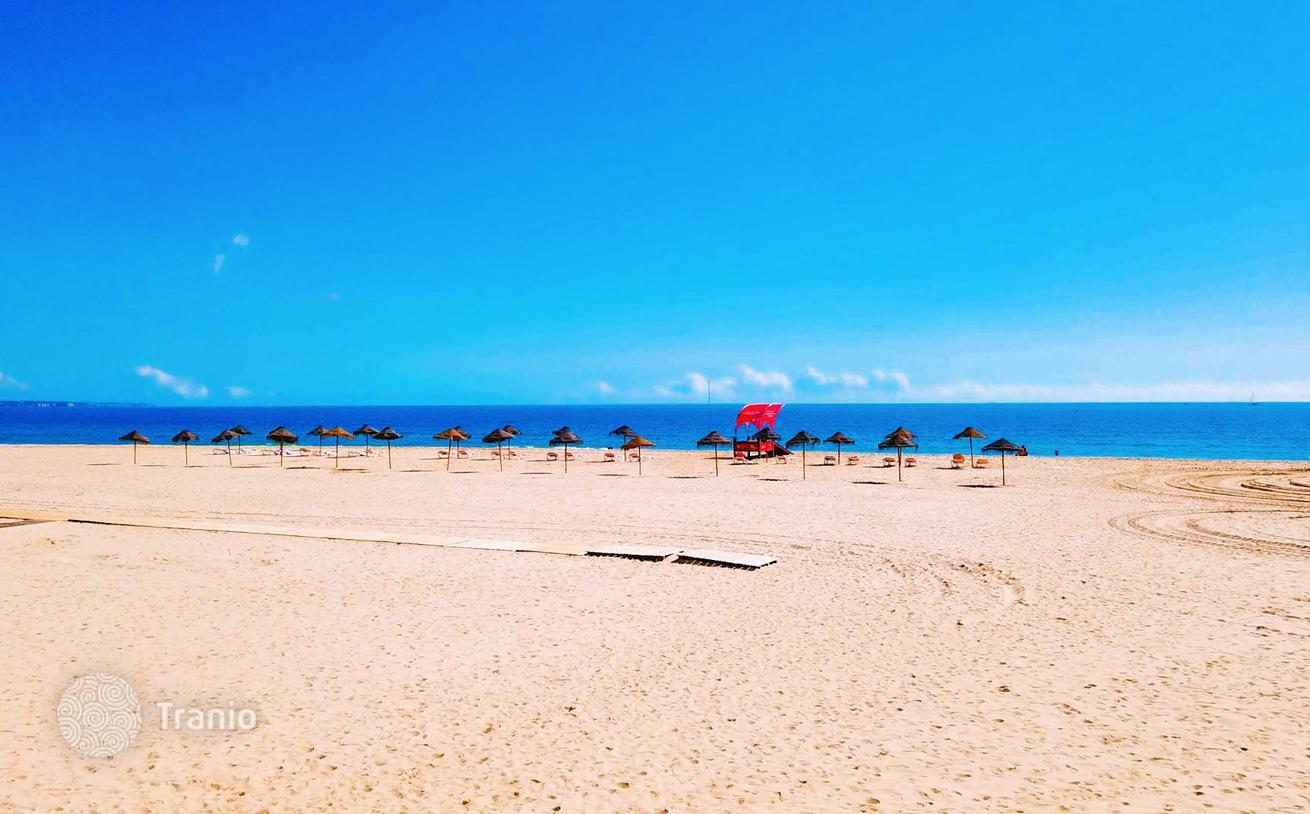 2-Bedroom Apartment with Sea View in Lagos, Algarve