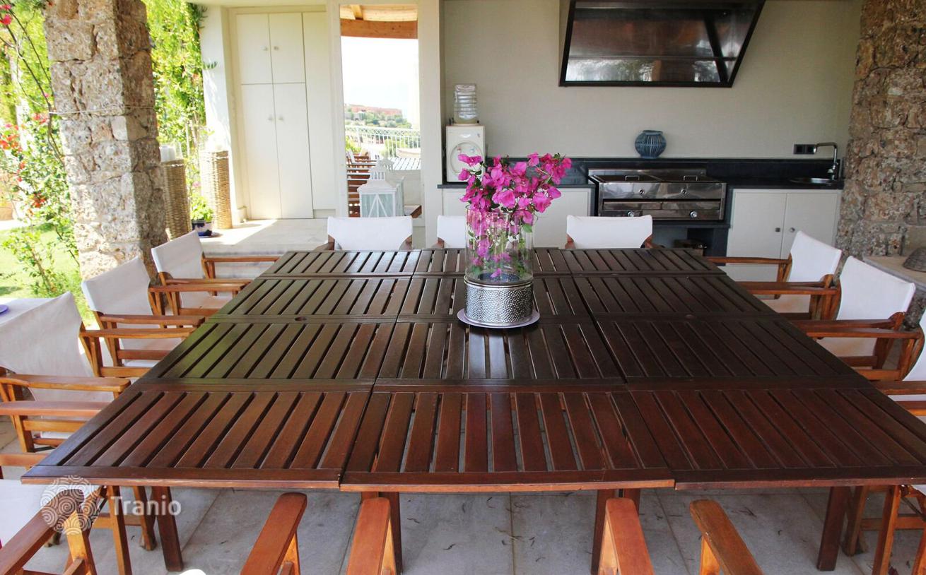 3-Bedroom Villa with Private Pool 400 m from the Beach in Kranidi, Peloponnese, photo 4