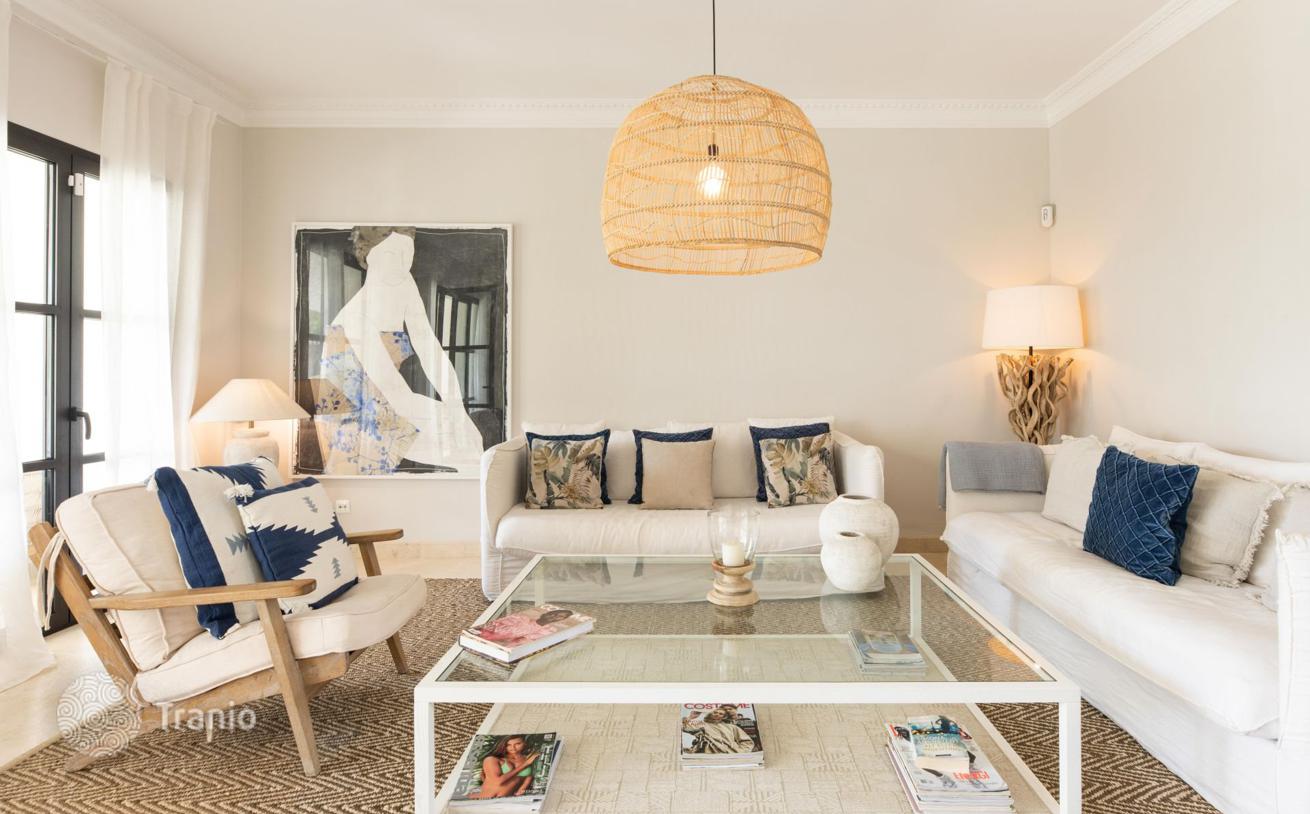 Luxury Villa with Pool in El Paraiso, Nueva Golden Mile, Marbella, photo 5