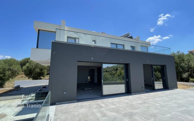 4-Bedroom Villa with Private Pool in Polychrono, Kassandra, photo 2