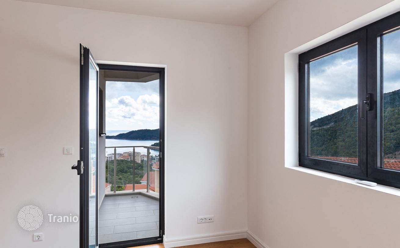 Studio with Sea View in Becici, Budva