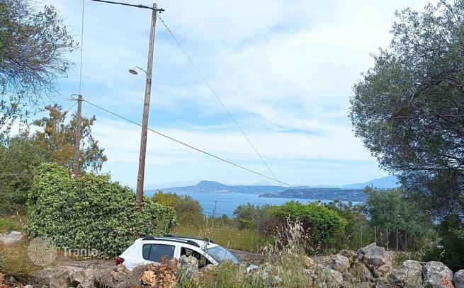 1,624 m² Land Plot with Sea and Mountain Views in Crete