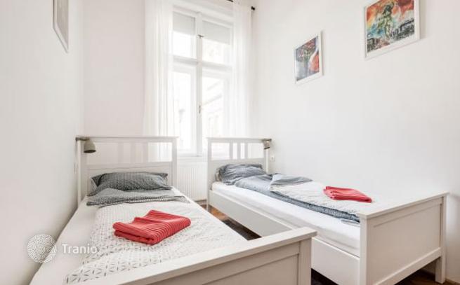 100 m² Apartment with Synagogue View in Budapest, photo 4