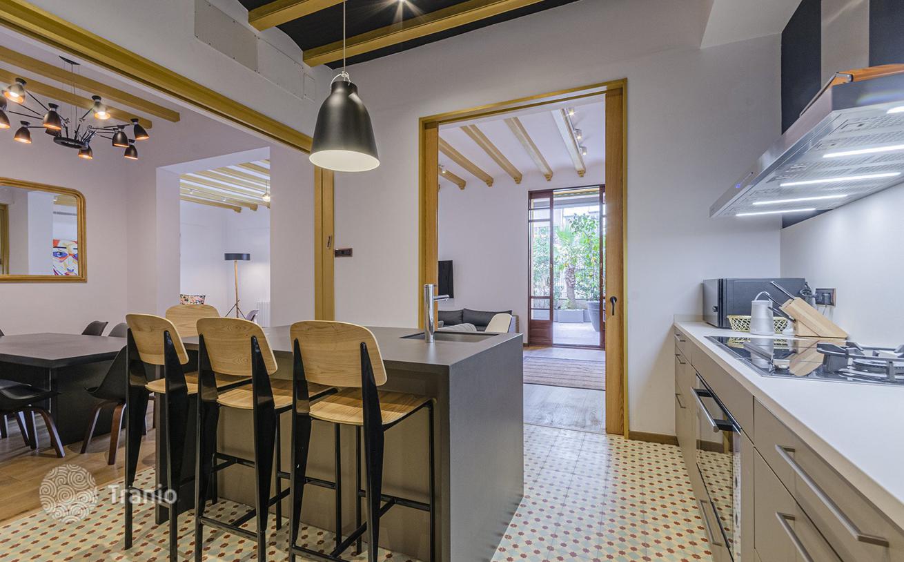 4-комнатная квартира 280 м² в Барселоне, Испания, фото 2